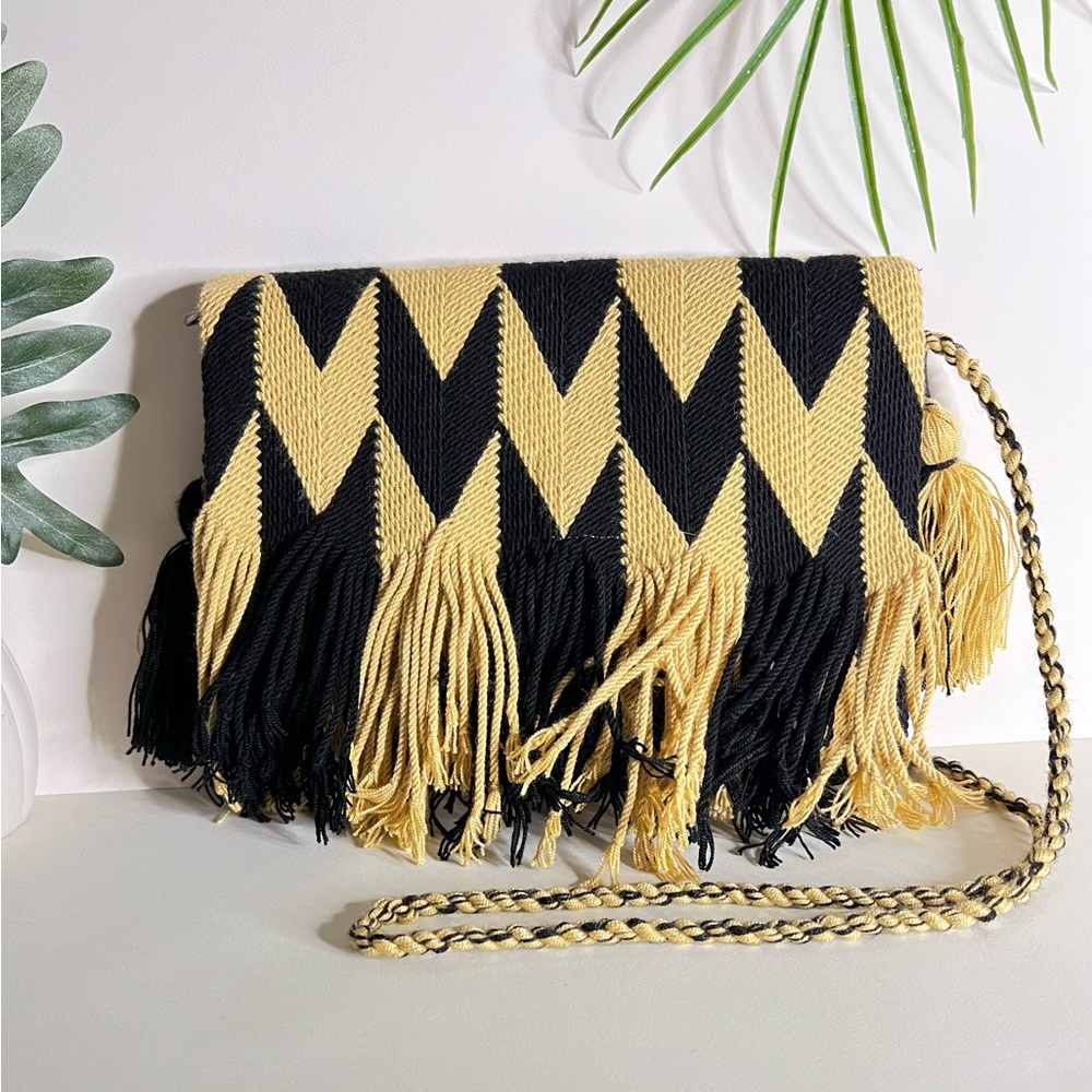 Classic Beige & Black Chevron Fridge Shoulder Bag - Retro Clutch Crossbody Bag
